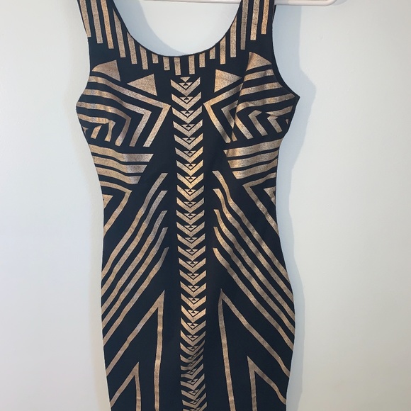 Charlotte Russe Dresses & Skirts - Black and gold dress